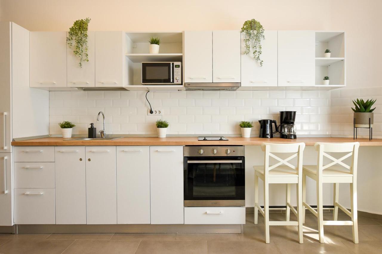 Classy Comfort - Chic Studio On Regina Elisabeta บูคาเรสต์ ภายนอก รูปภาพ