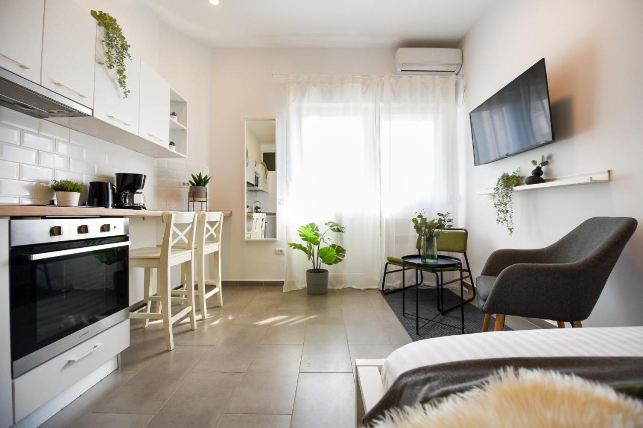 Classy Comfort - Chic Studio On Regina Elisabeta บูคาเรสต์ ภายนอก รูปภาพ